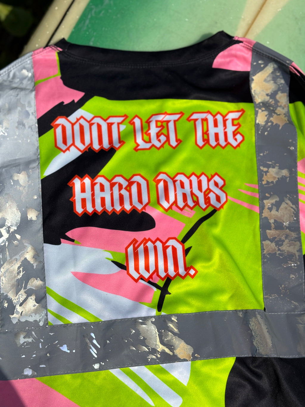 Hard days HIVIS